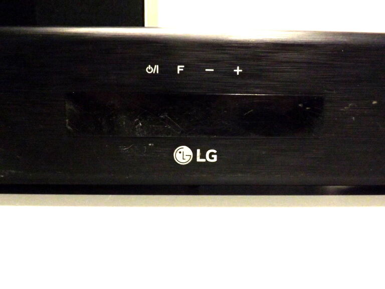 LG WIRELESS ACTIVE SUBWOOFER S55A1-D/