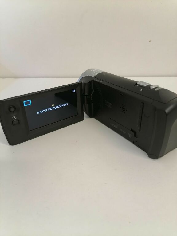 KAMERA SONY HDR-CX240E