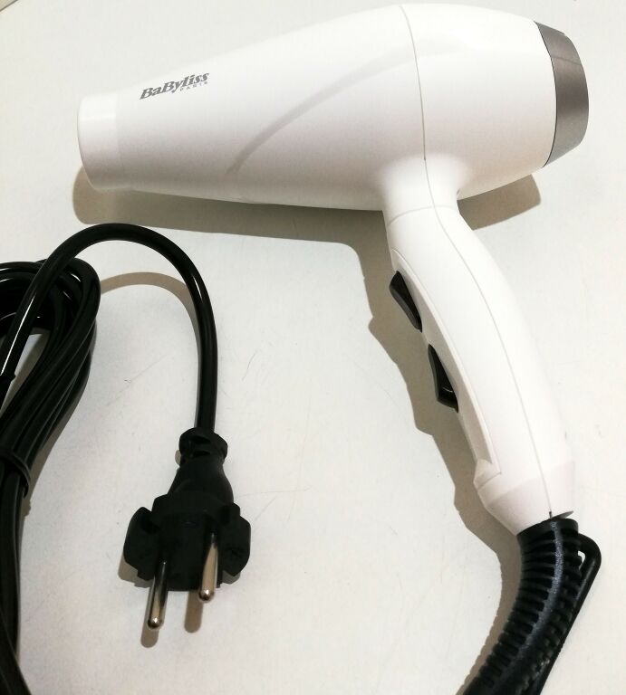 suszarka-babyliss-6704we-speed-pro-2000-marka-babyliss