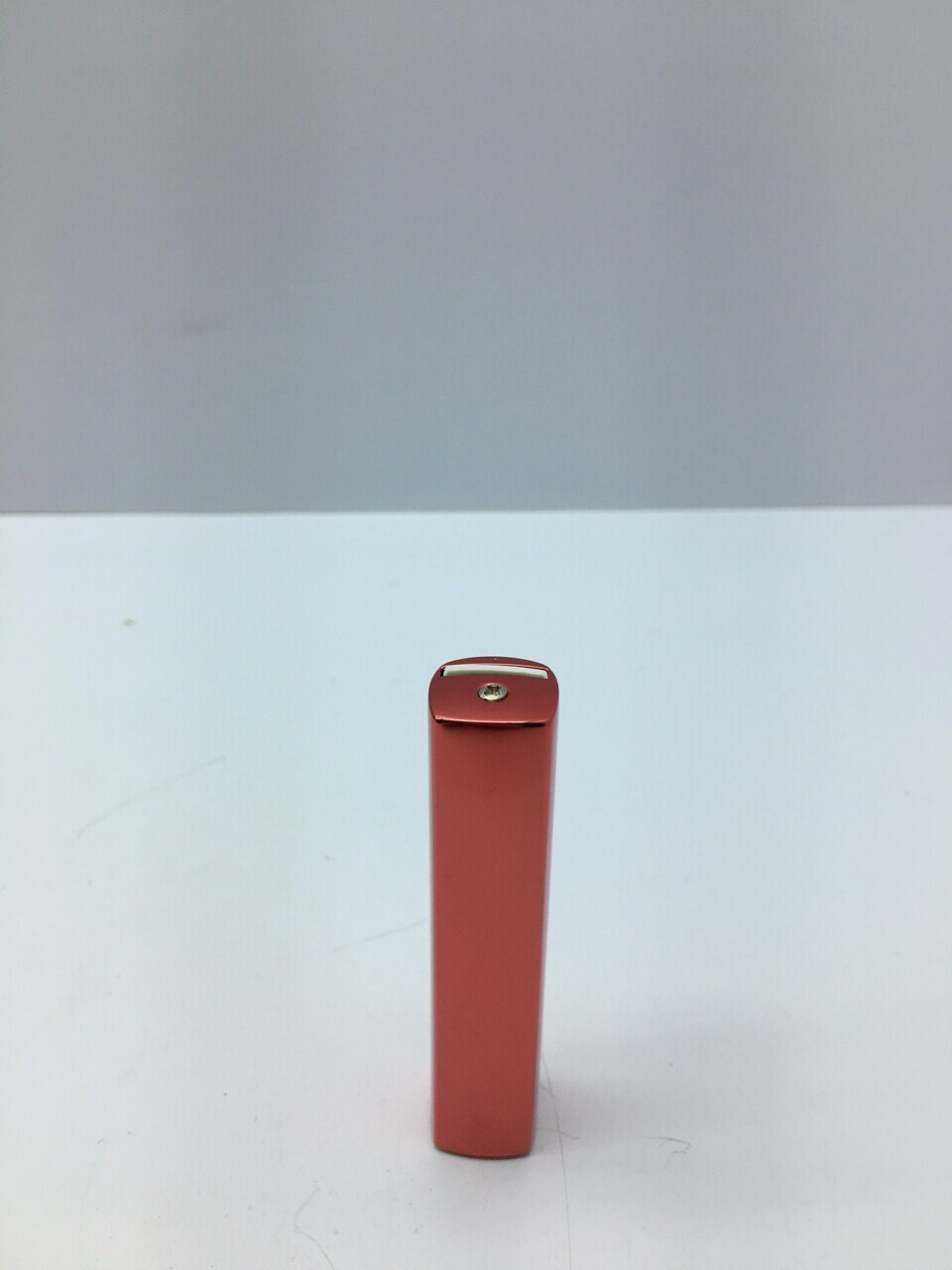 zapalniczka-plazmowa-szminka-rodzaj-gazowa