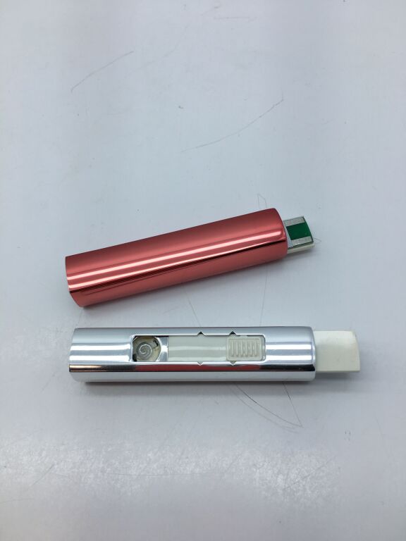 zapalniczka-plazmowa-szminka-marka-bez-marki