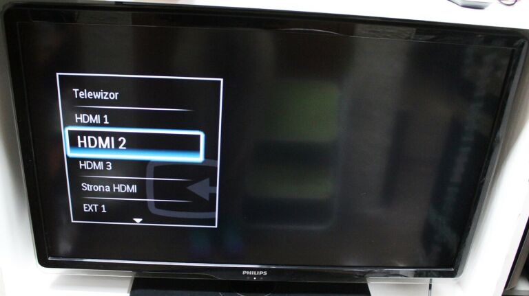 TELEWIZOR LCD PHILIPS 37PFL8404H/12