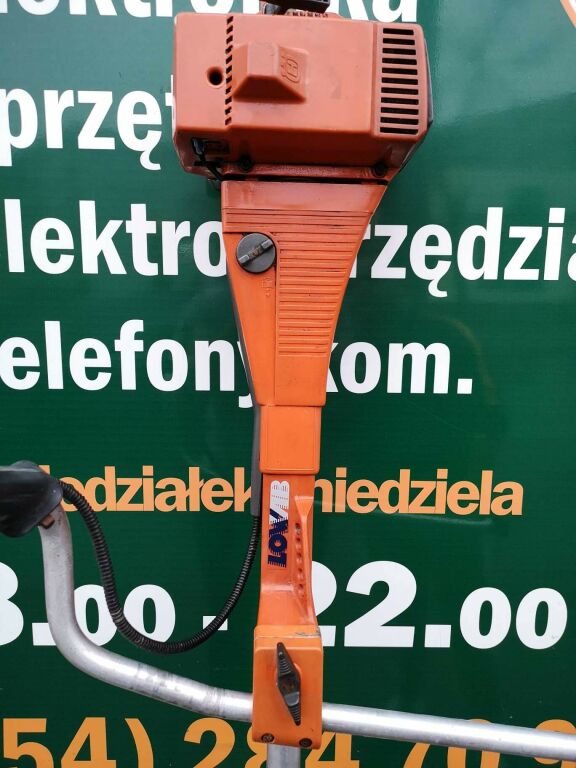 kosa-spalinowa-podkaszarka-husqvarna-245r-27-km-stan-uzywany