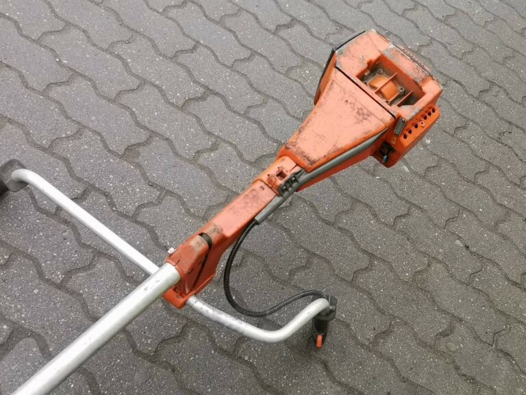 kosa-spalinowa-podkaszarka-husqvarna-245r-27-km-3-maja-9-lipno