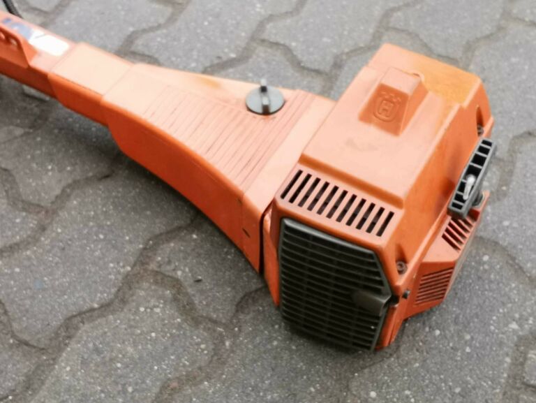 kosa-spalinowa-podkaszarka-husqvarna-245r-27-km-zasilanie-spalinowe