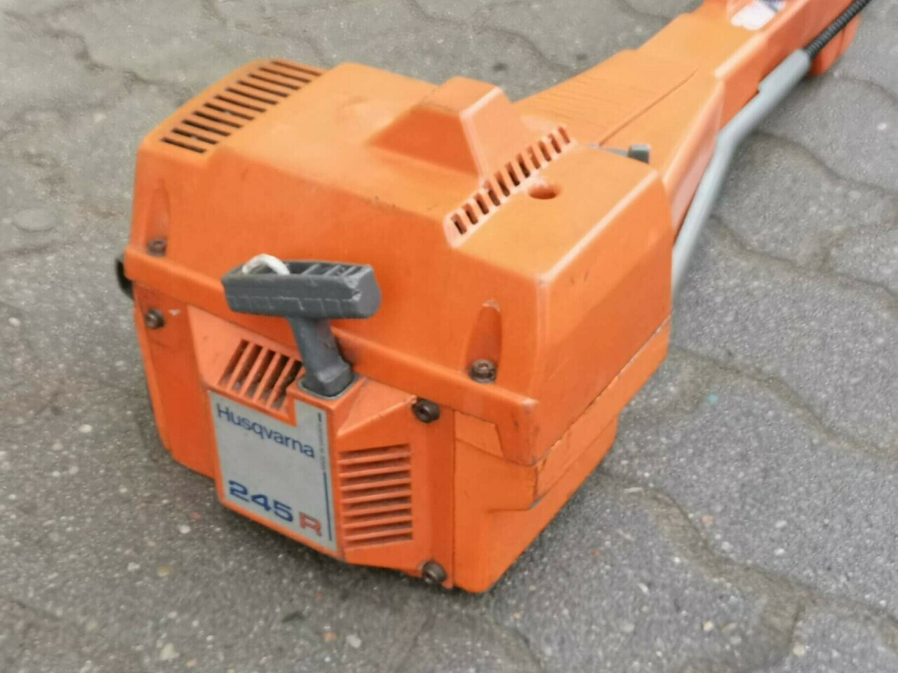 kosa-spalinowa-podkaszarka-husqvarna-245r-27-km-3-maja-9-lipno