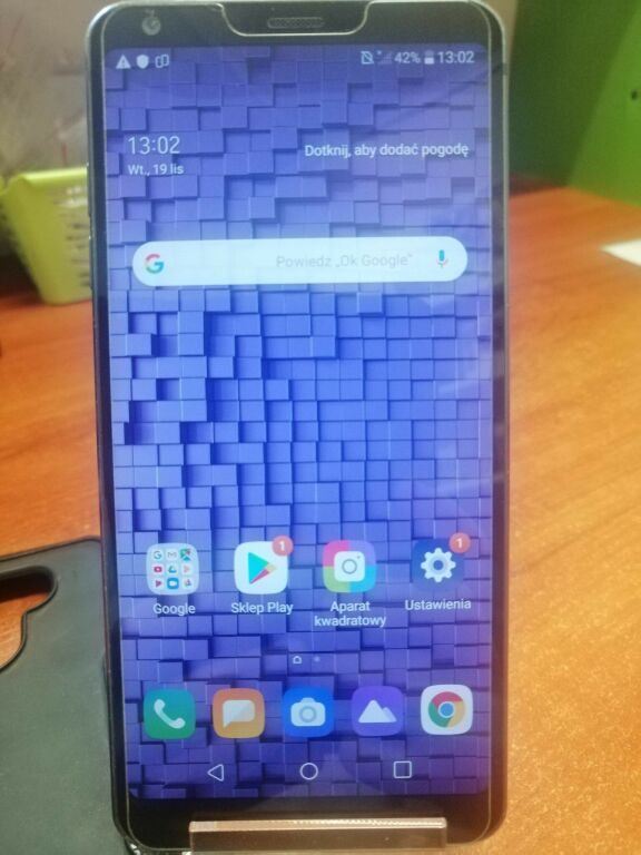 TELEFON LG G6 THINQ Z ŁADOWARKĄ