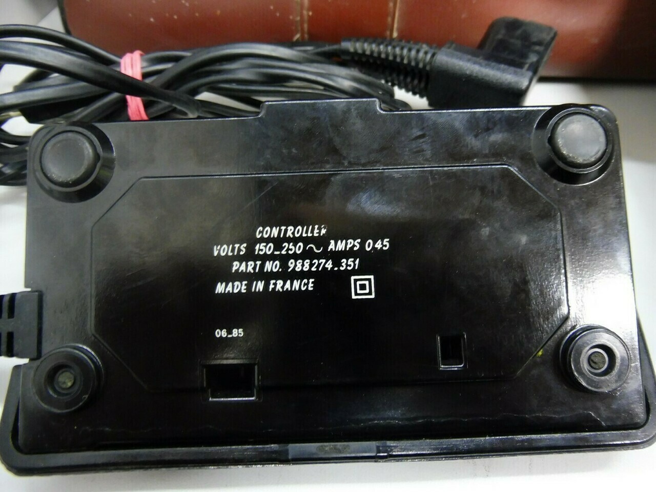 maszyna-do-szycia-archer-finesse-834-kolor-dominujacy-bialy