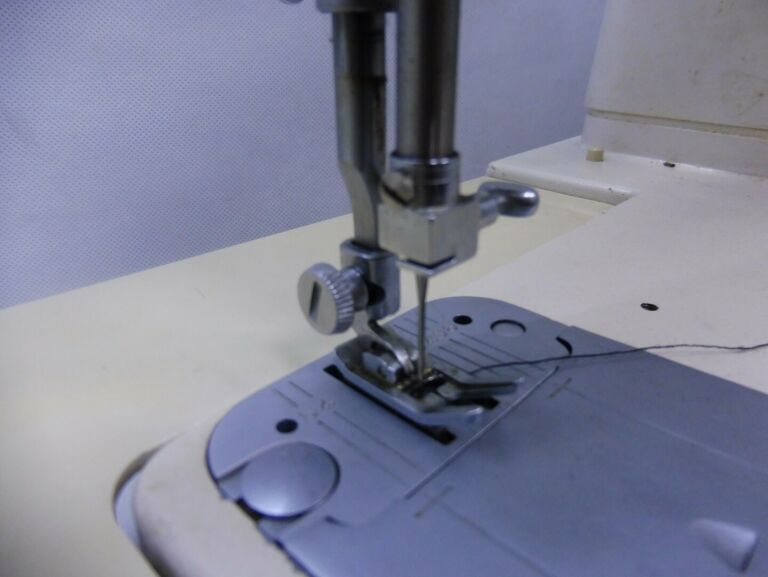 maszyna-do-szycia-archer-finesse-834-chwytacz-nitki-rotacyjny