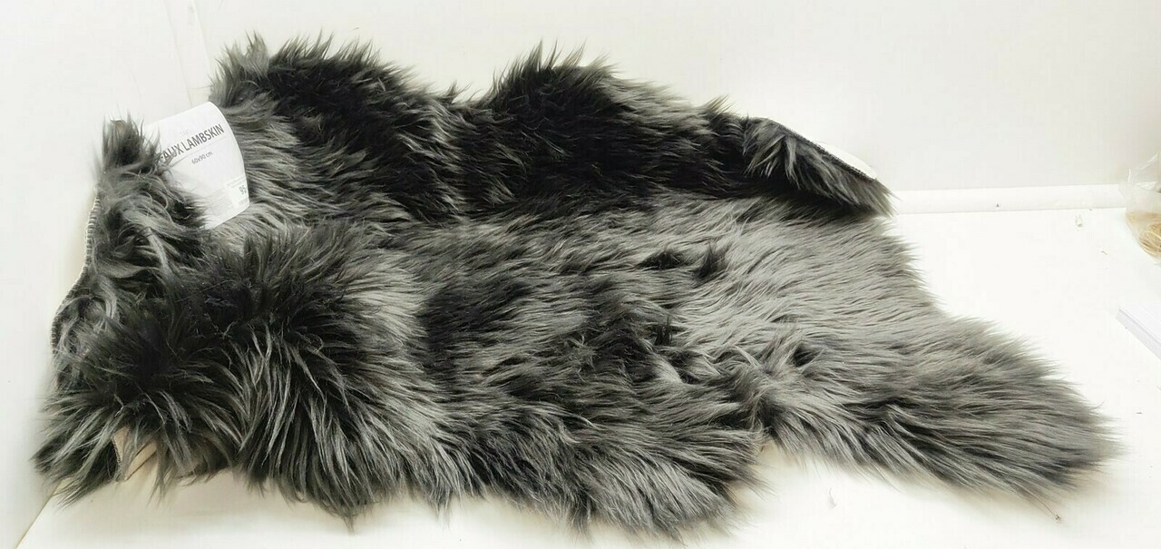 sztuczna-skora-owcza-taks-60x90cm-rodzaj-inny