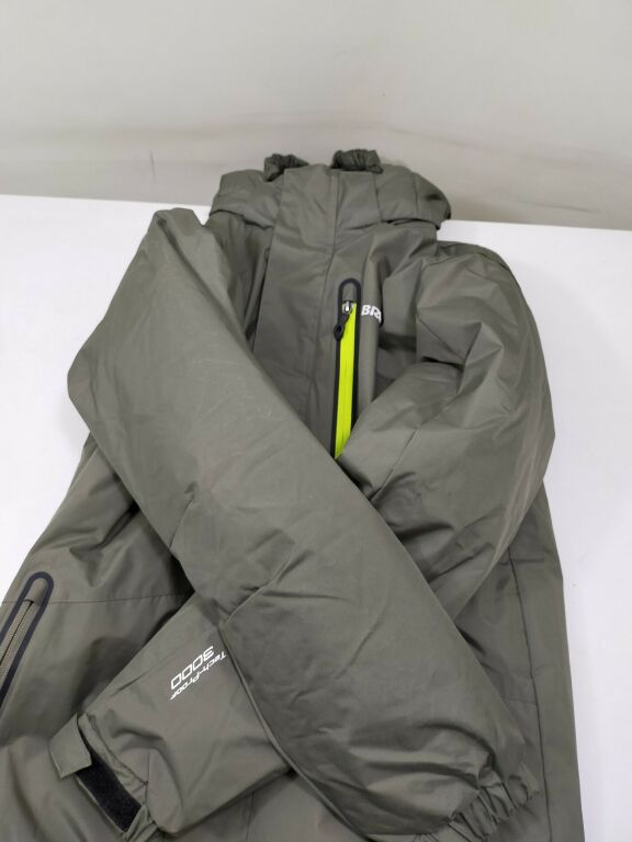 dziecieca-kurtka-4ar2-4ar2tm374f243-brugi-plec-mezczyzna