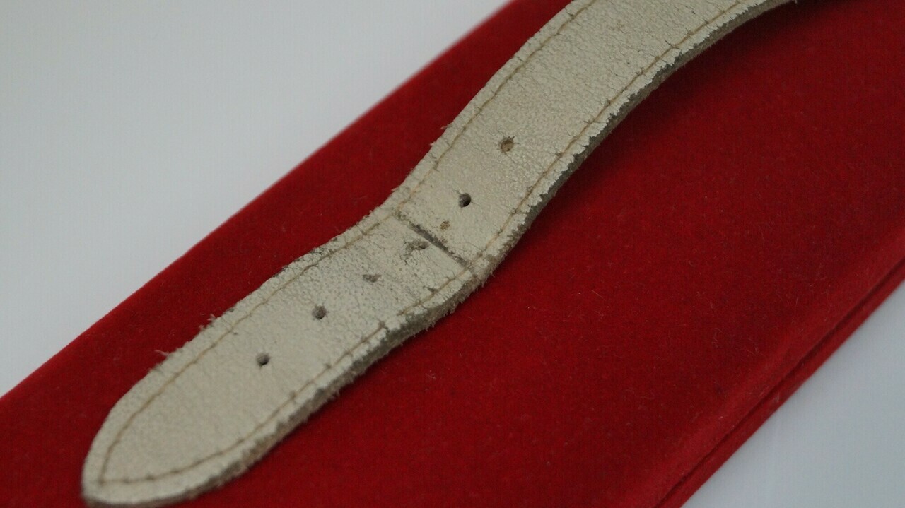 zegarek-poljot-de-luxe-23-jewels-kolor-zloty