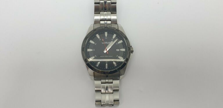 zegarek-lorus-vj42-x040-ksztalt-koperty-okragla