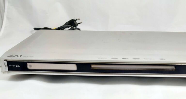 ODTWARZACZ DVD LM DVX100B