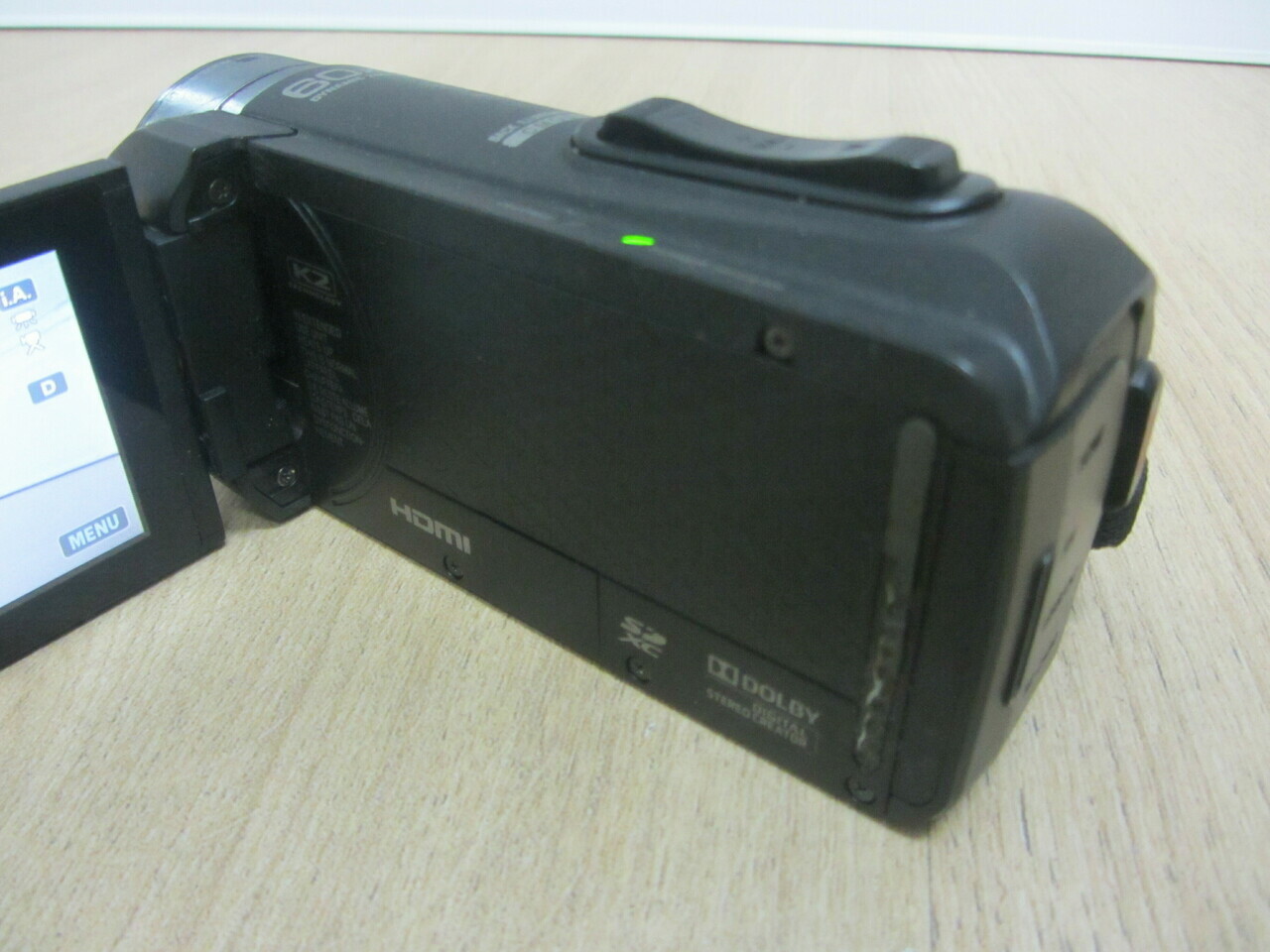 zobacz-kamera-jvc-everio-gz-r315be-full-hd-kolor-czarny