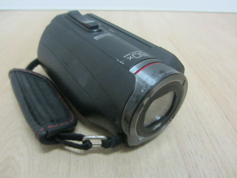 zobacz-kamera-jvc-everio-gz-r315be-full-hd-stan-uzywany