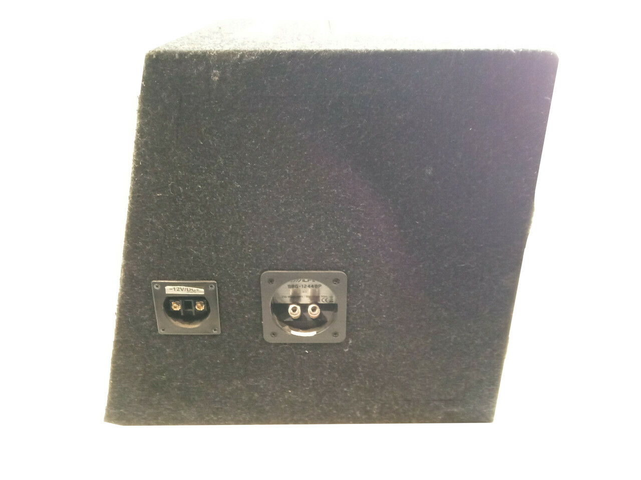 subwofer-alpine-sbg-1244bp-jbl-gx-a604-marka-111