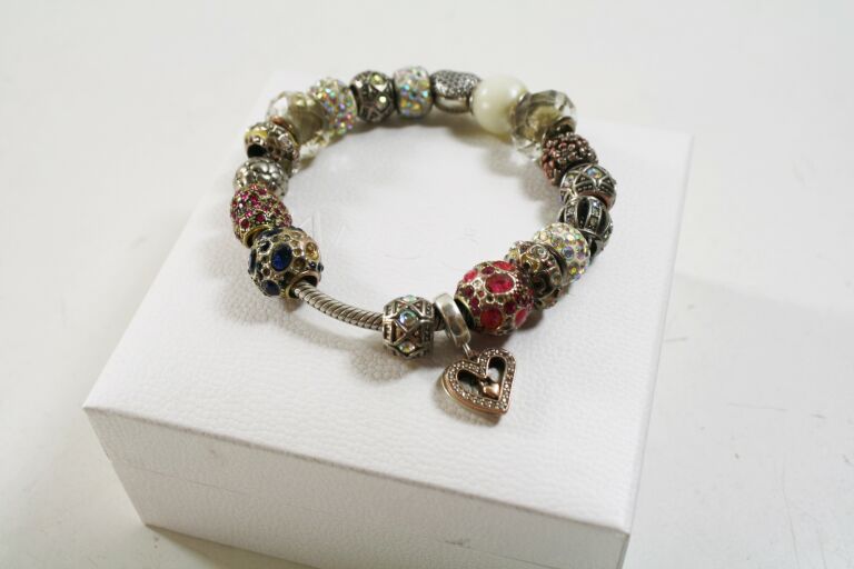 bransoletka-pandora-grojecka-31-warszawa