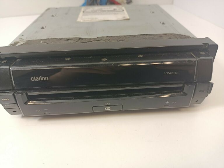 radio-clarion-vz401e-rodzaj-akcesoryjny