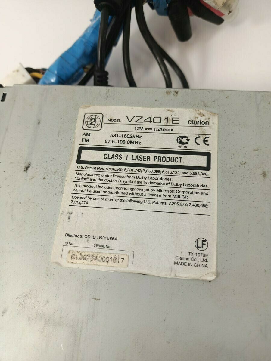 radio-clarion-vz401e-rodzaje-odtwarzanych-nosnikow-karta-sd