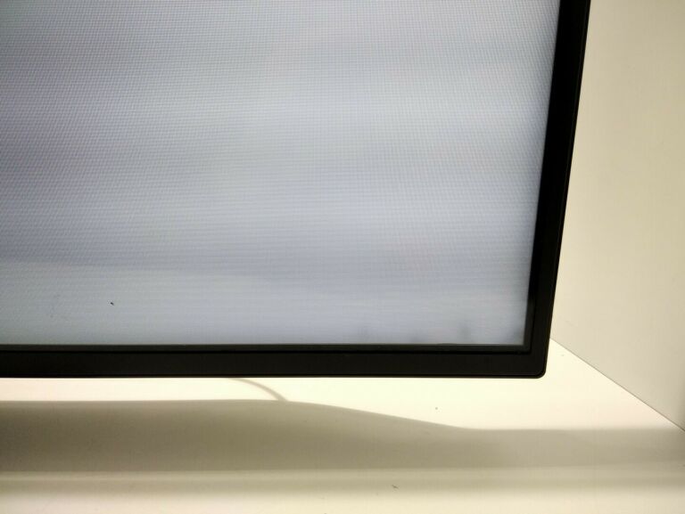 TELEWIZOR TECHNIKA SMART TV SM42-240