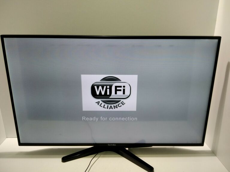TELEWIZOR TECHNIKA SMART TV SM42-240