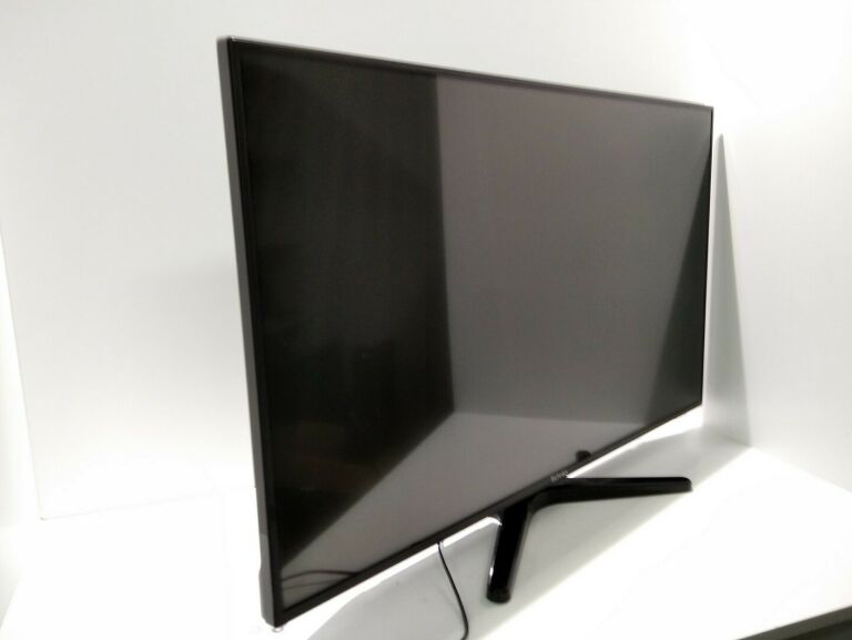 TELEWIZOR TECHNIKA SMART TV SM42-240