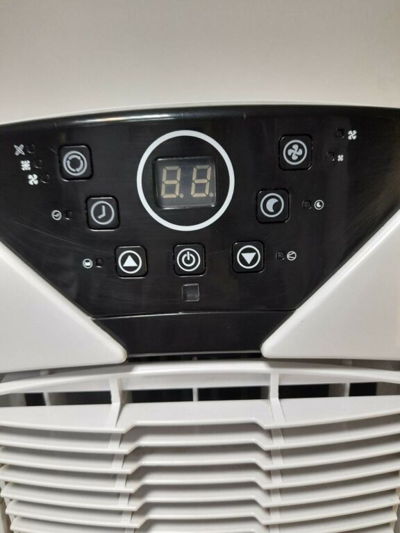 klimatyzator-zibro-p-24-pilot-model-p24