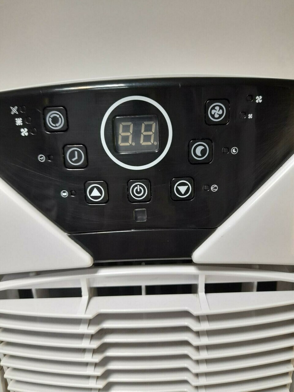 klimatyzator-zibro-p-24-pilot-model-p24