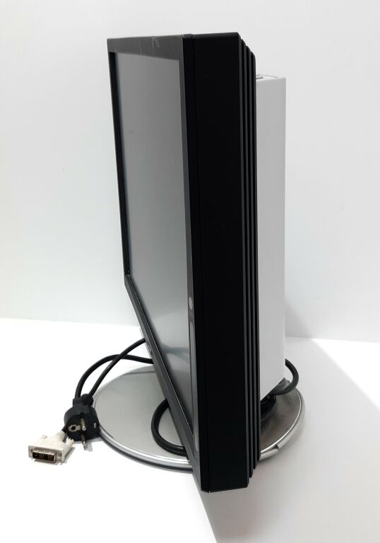 MONITOR LCD 23" SONY SDM-P234 OPIS !!!