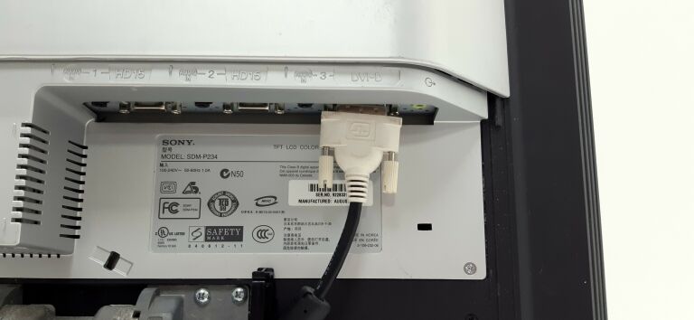 MONITOR LCD 23" SONY SDM-P234 OPIS !!!