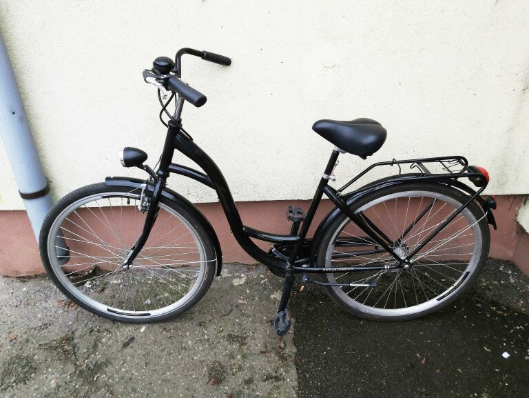 czarny-rower-jumax-damka-28-kola-okazja-mickiewicza-1-nidzica