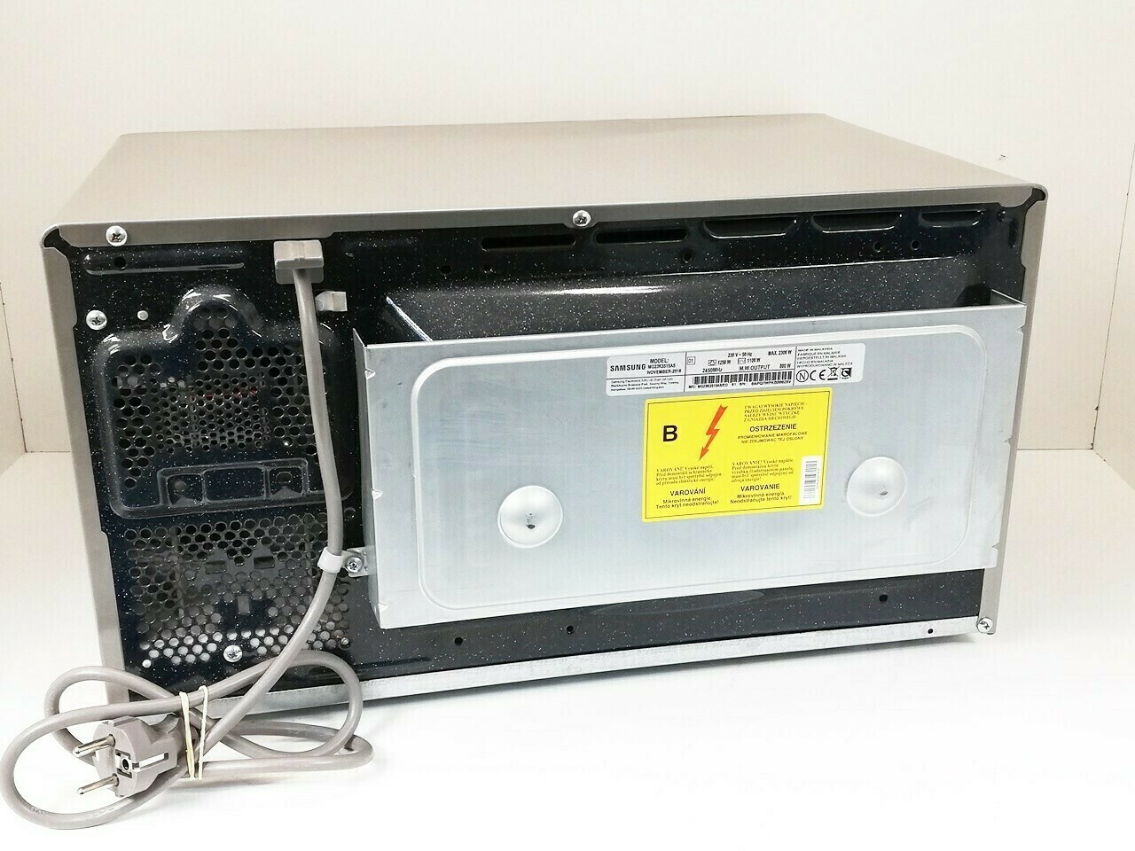 kuchenka-mikrofalowa-samsung-mg23k3515as-moc-mikrofal-800