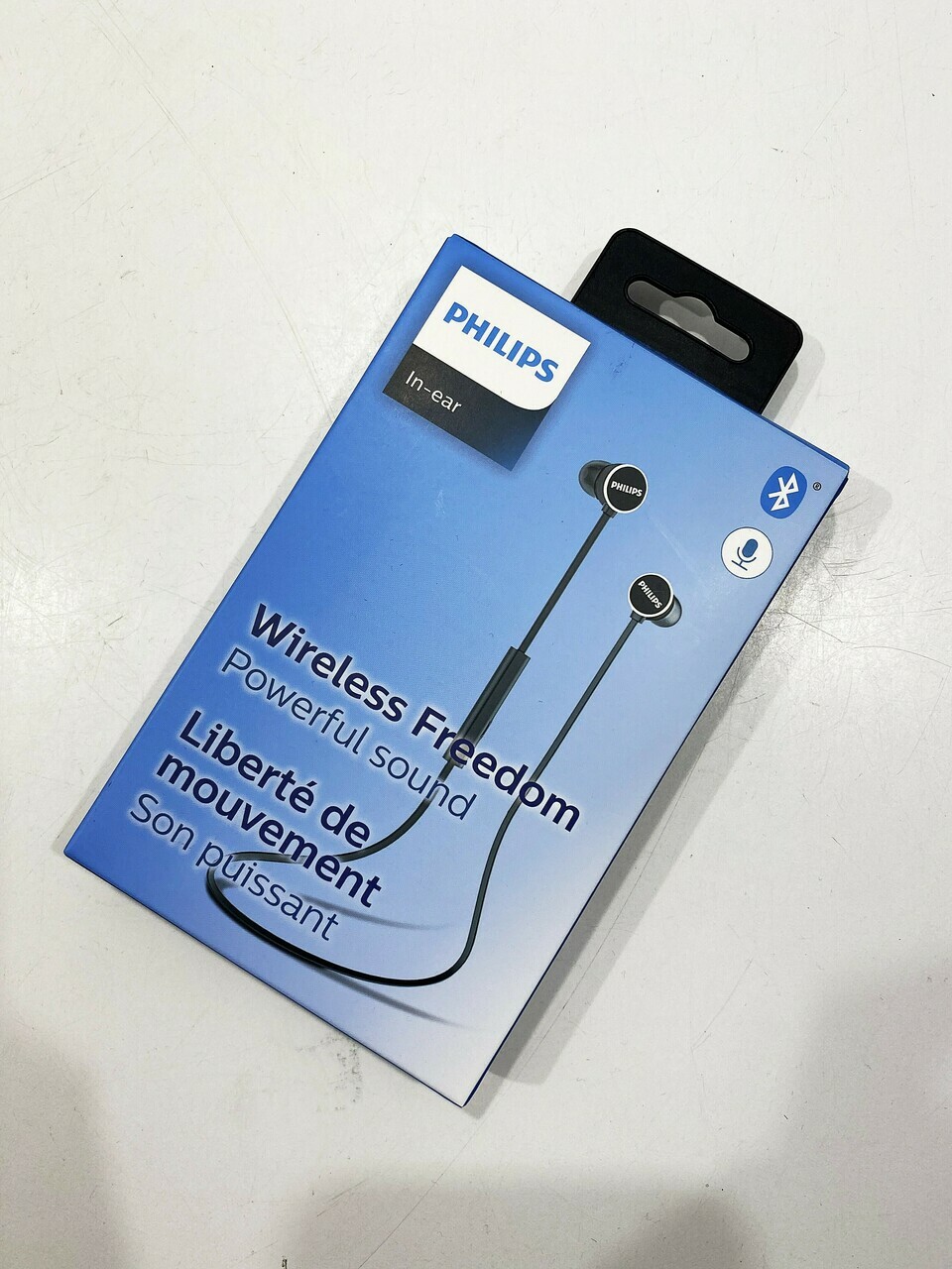 philips-sluchawki-taun102bk-stan-powystawowy