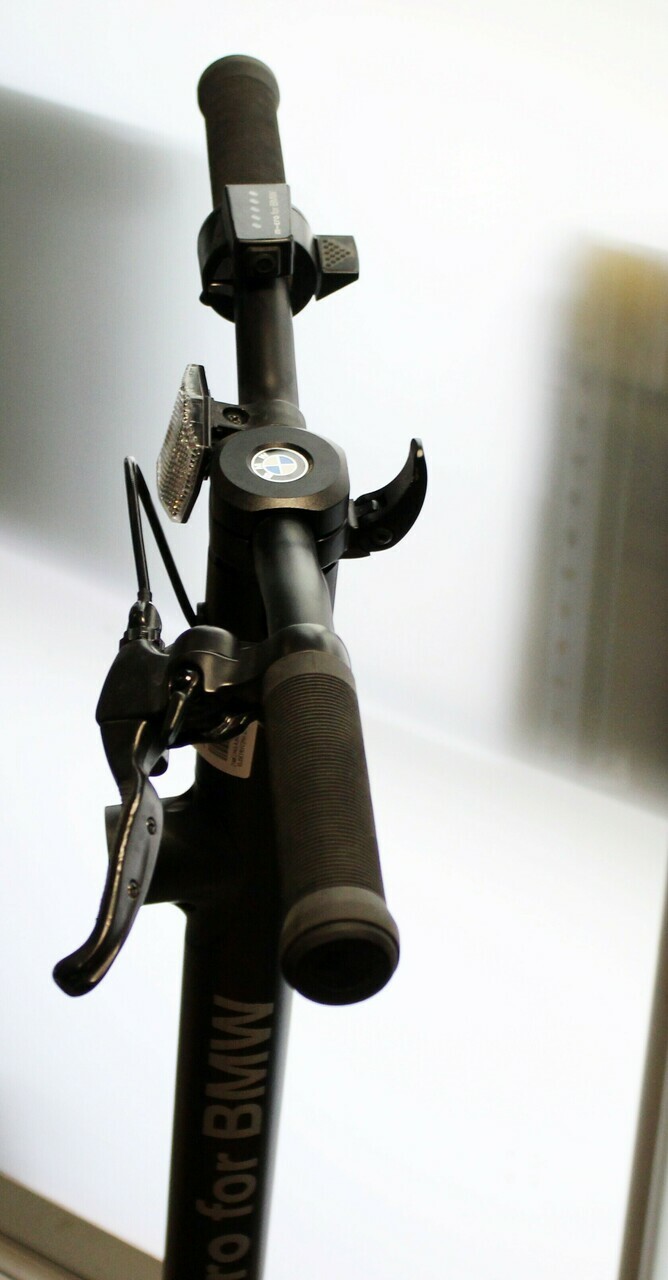 hulajnoga-elektryczna-bmw-e-scooter-bmw-product-id