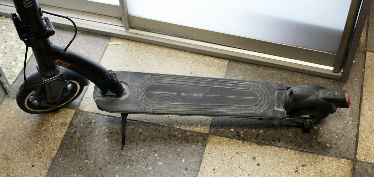 hulajnoga-elektryczna-bmw-e-scooter-bmw-marka-inna-marka