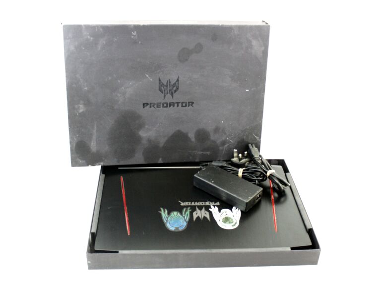 LAPTOP ACER PREDATOR HELIOS 300 8GBRAM/I5-8300