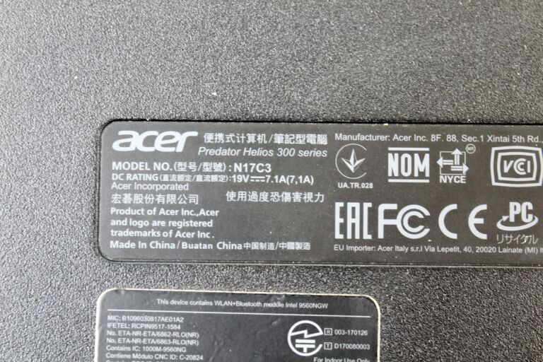 LAPTOP ACER PREDATOR HELIOS 300 8GBRAM/I5-8300