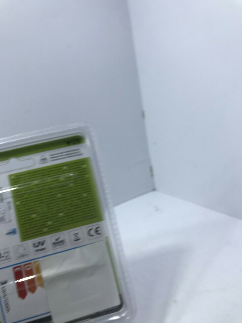 zarowka-led-pol-oro-g9-oli-3w-bc-3w-200lm-2700k-stan-uzywany