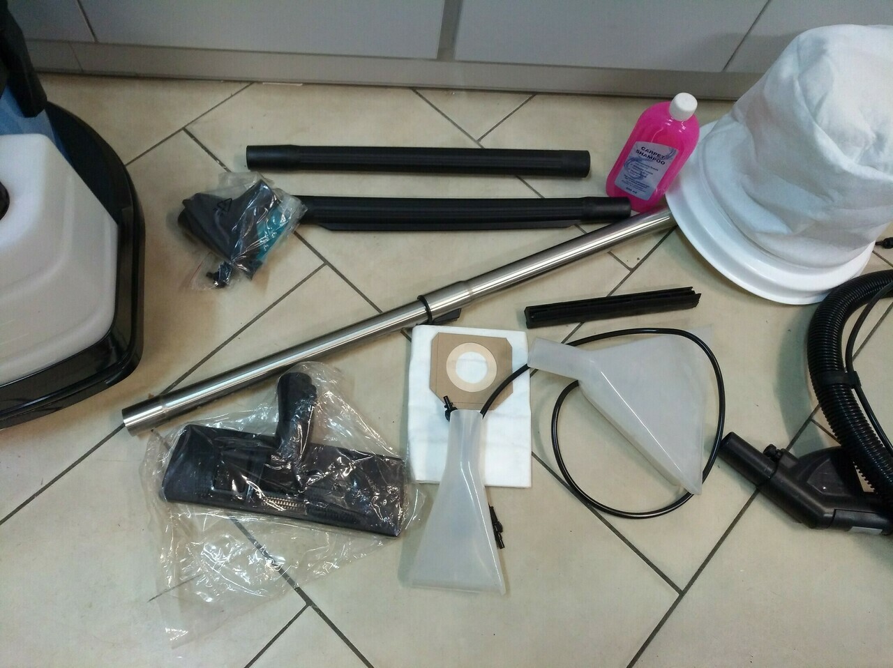 odkurzacz-pioracy-ambasador-europe-2018-komplet-moc-1500