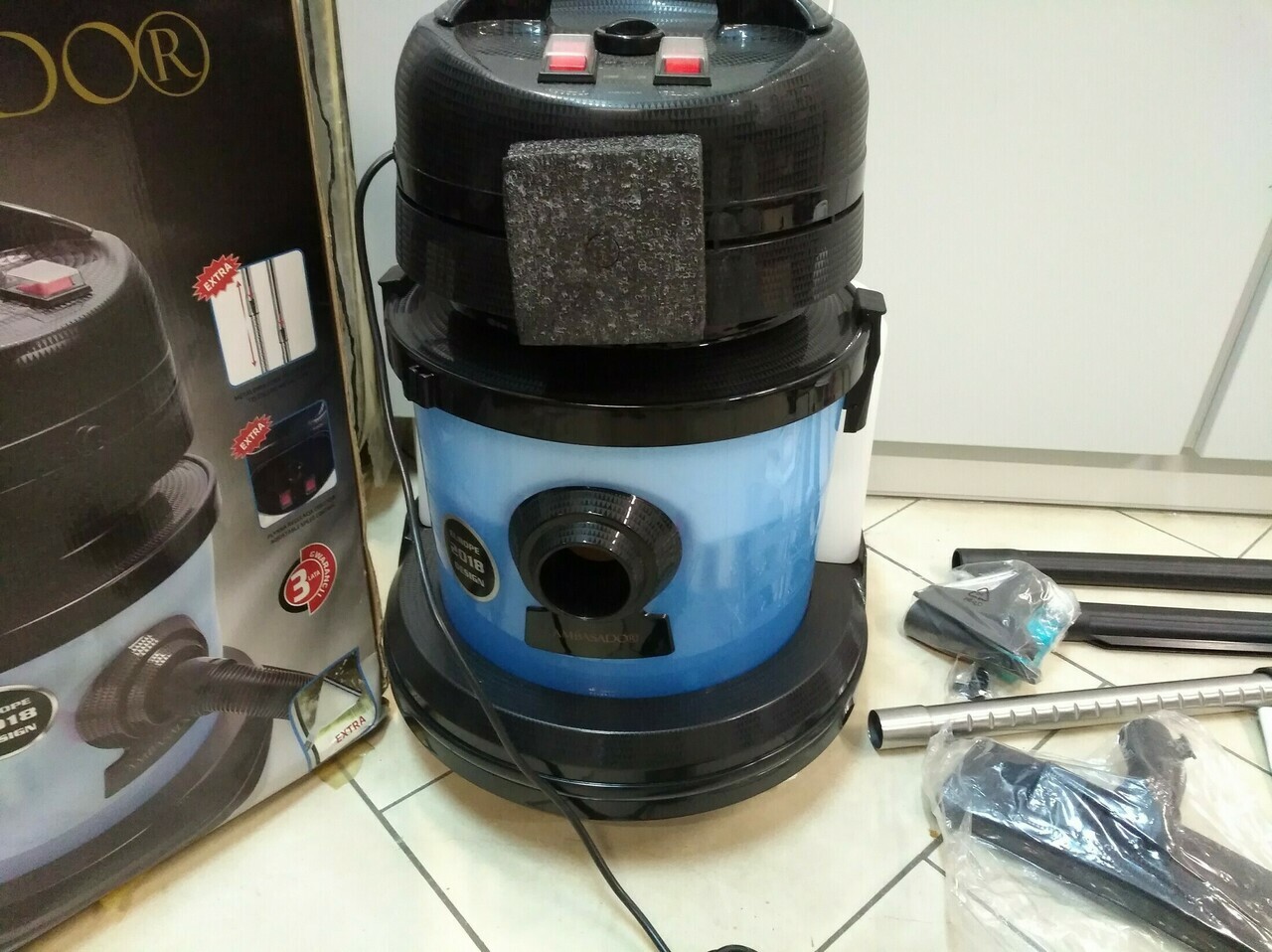 odkurzacz-pioracy-ambasador-europe-2018-komplet-stan-uzywany