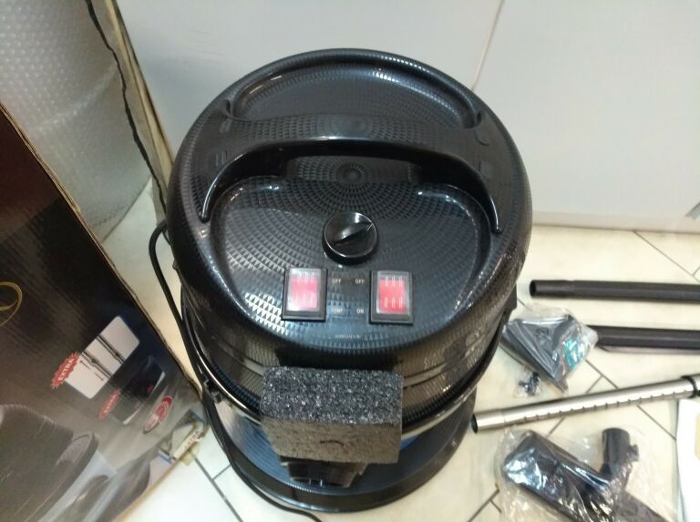 odkurzacz-pioracy-ambasador-europe-2018-komplet-marka-inna