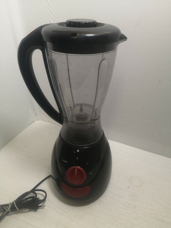 CZARNY ROBOT KUCHENNY MALAKSER