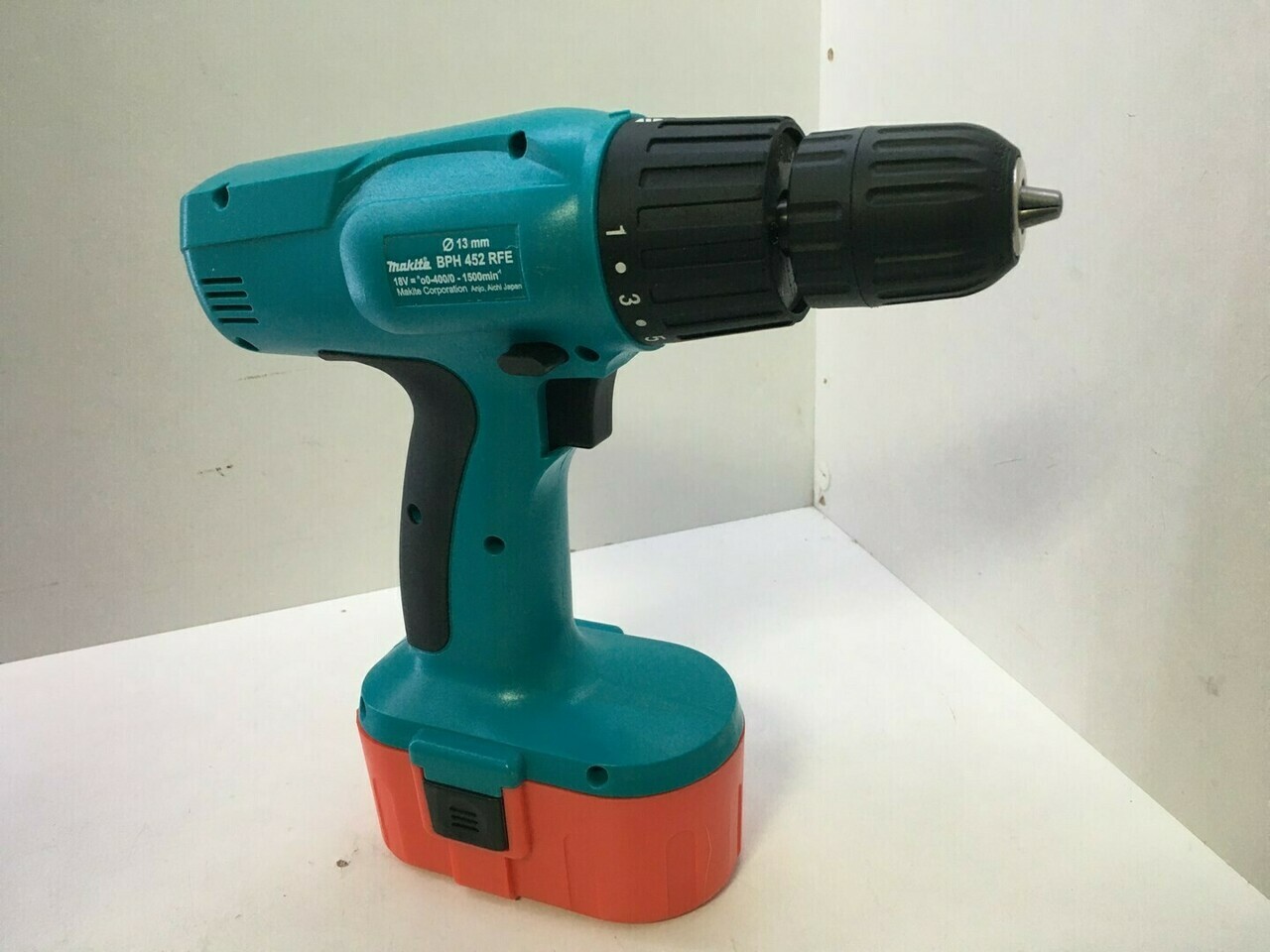 wkretarka-makite-bph-452-rfe-napiecie-v-18-v