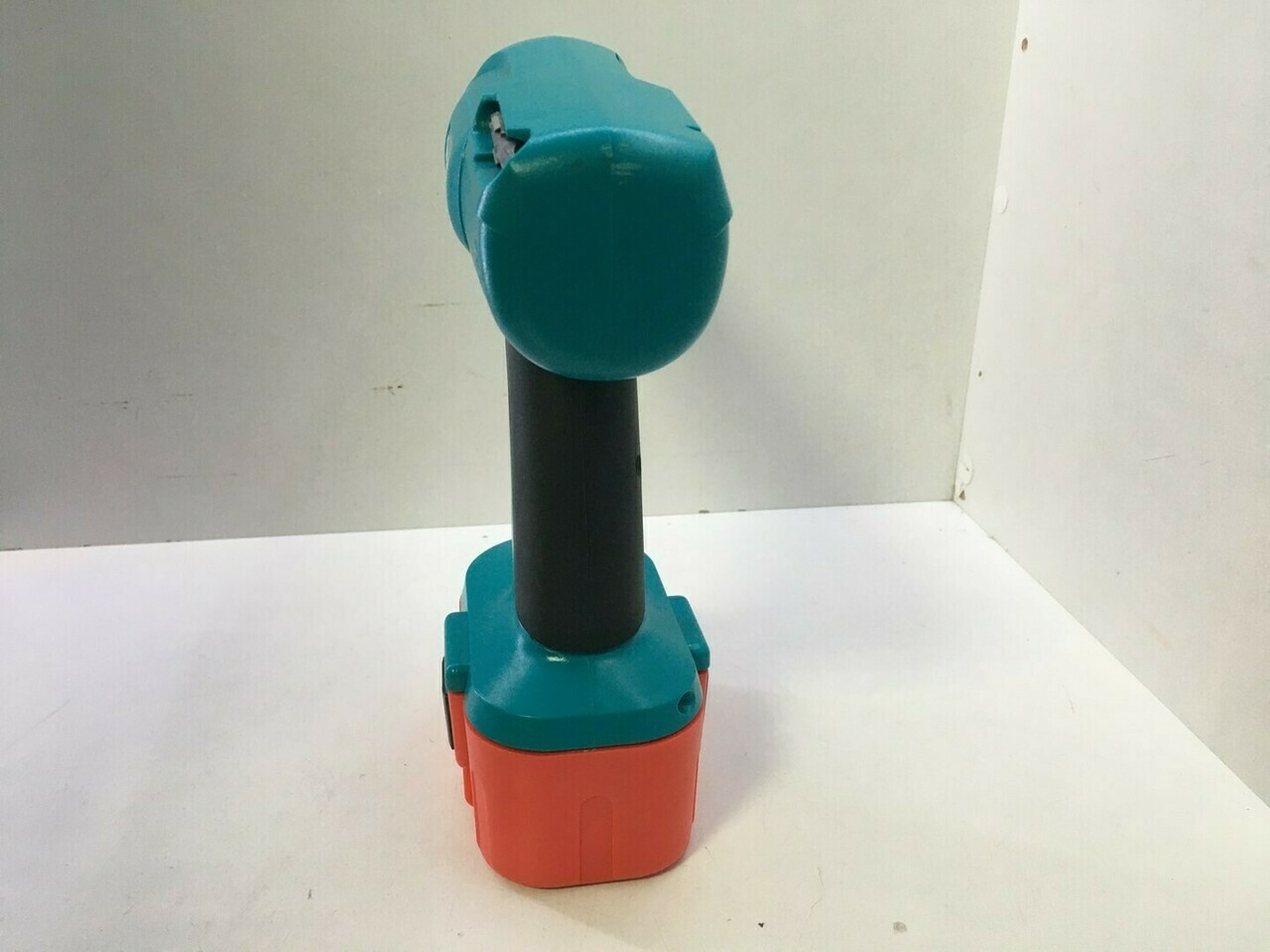 wkretarka-makite-bph-452-rfe-informacje-dodatkowe-walizka-transportowa-w-zestawie