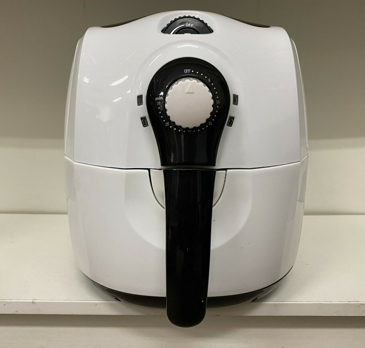 frytkownica-beztluszczowa-silvercrest-shf-1650-a1-model-shf-1650-a1