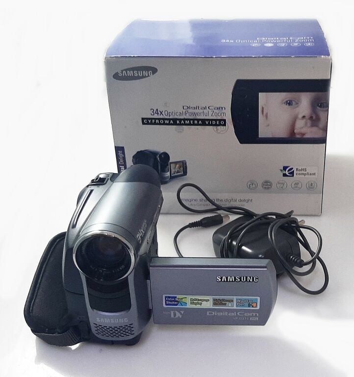 kamera-samsung-vp-d371-700-lecia-26g-nowogard