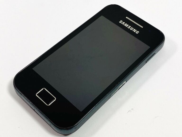 telefon-samsung-galaxy-ace-kolor-czarny