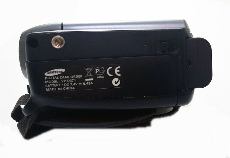 kamera-samsung-vp-d371-nosnik-inny