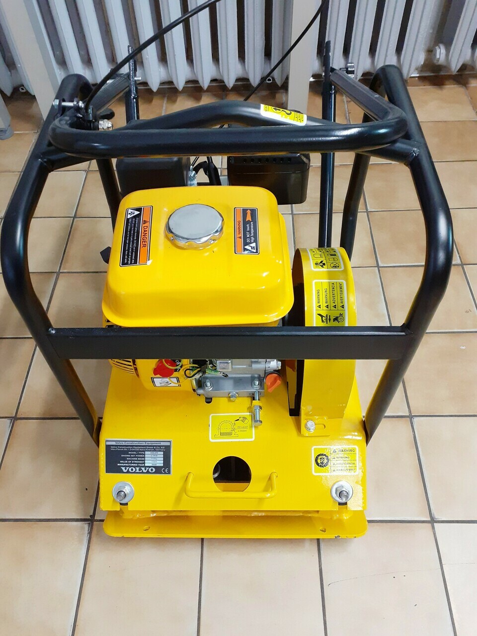 zageszczarka-volvo-t930-stan-uzywany